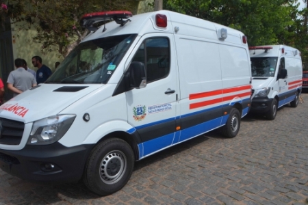 São Lourenço do Sul recebe duas novas ambulâncias