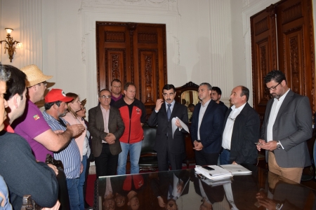 SINTRAF-SUL E FETRAF - RS participam de audiência pública na Assembleia Legislativa, tratando sobre acrise do setor leiteiro e apresentam reivindicações dos produtores de leite ao Governo do RS 