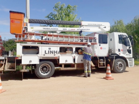 Parte do centro ficou em energia elétrica no início da tarde desta sexta-feira (6)
