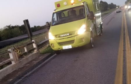 Motociclista morreu em colisão contra ponte na BR 116 em São Lourenço do Sul