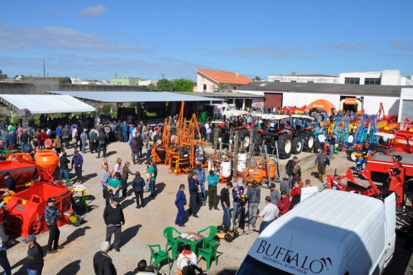 Bergmann Máquinas em comemoração aos seus 25 anos, realiza neste sábado o 6º Dia de Negócios