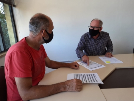 Prefeito e secretário de Obras e Urbanismo estudam terceirização total da coleta de lixo orgânico