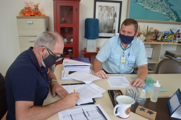 Prefeitura e Afubra dão continuidade ao projeto "Verde é Vida"