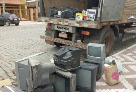 Coleta de resíduos eletrônicos acontece na próxima quarta-feira (20)