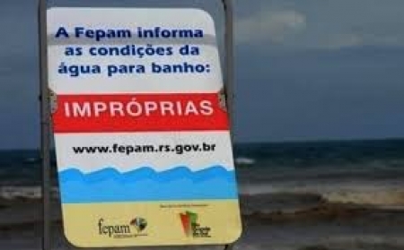 Praia das Ondinas continua imprópria para banho