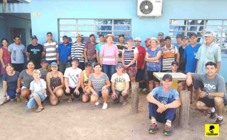 Mutirão de pais na Escola Germano Hübner