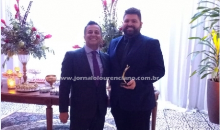 Dr. Danilo Medeiros recebeu o Troféu Destaque Zona Sul