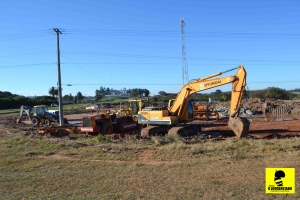 Maquinarios pesados no Trevo da BR 116
