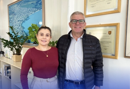 Fernanda Bork assumiu interinamente como prefeita  em exercício enquanto o prefeito Zelmute Marten  cumpre compromissos em Brasília