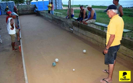 Começa disputa do Campeonato Praiano de Bocha