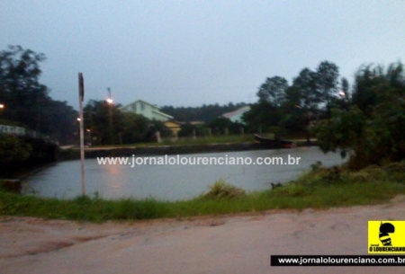 Corpo de Bombeiros e Defesa Civil monitoram o nível do Arroio São Lourenço