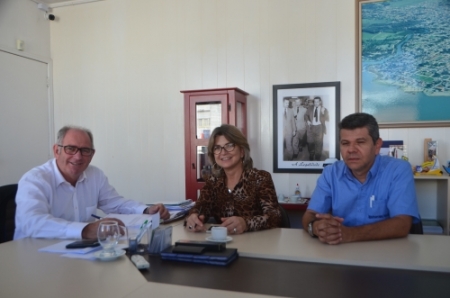 Prefeitura é parceira da Emater na realização de Seminário Regional sobre a atividade leiteira