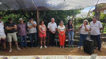 Aconteceu na tarde deste domingo a abertura oficial da colheita da uva, na propriedade Vinhedos fortaleza